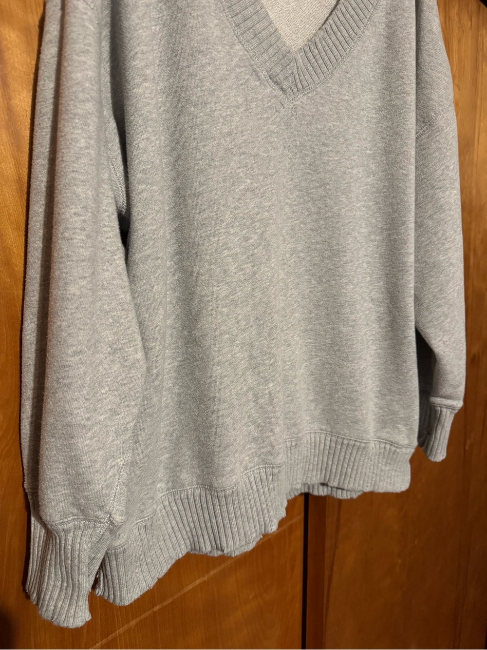 Aerie Down-to-Earth V-Neck Oversized Sweatshirt Heather Gray - Picture 5 of 8